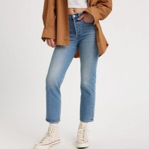 Levi's Wedgie Straight Leg Jeans